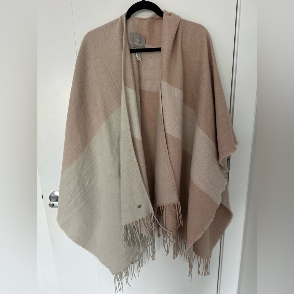 SOIA & KYO Yadira Scarfigan Fringe Wrap